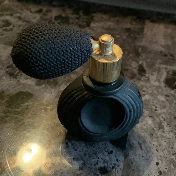 Older perfume atomizer - Picture 1 of 4
